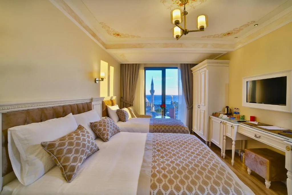 Yılsam Hotel Sultanahmet Aile Junior Süit Deniz Manzaralı Ana Görünüm